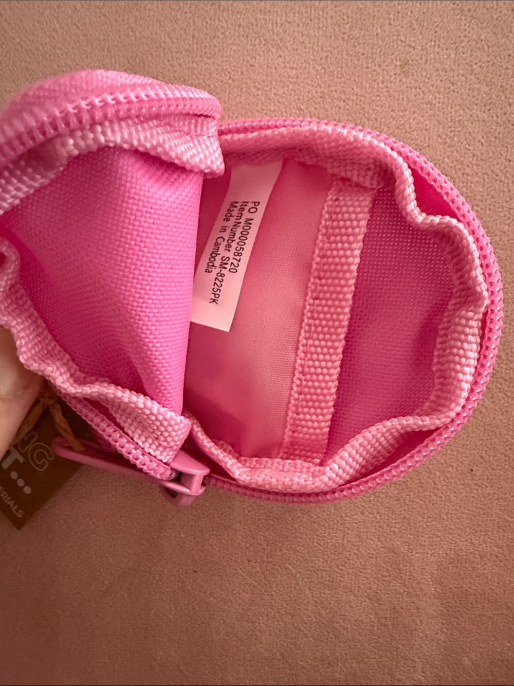 NYX Keychain Pouch - Picture 5 of 6